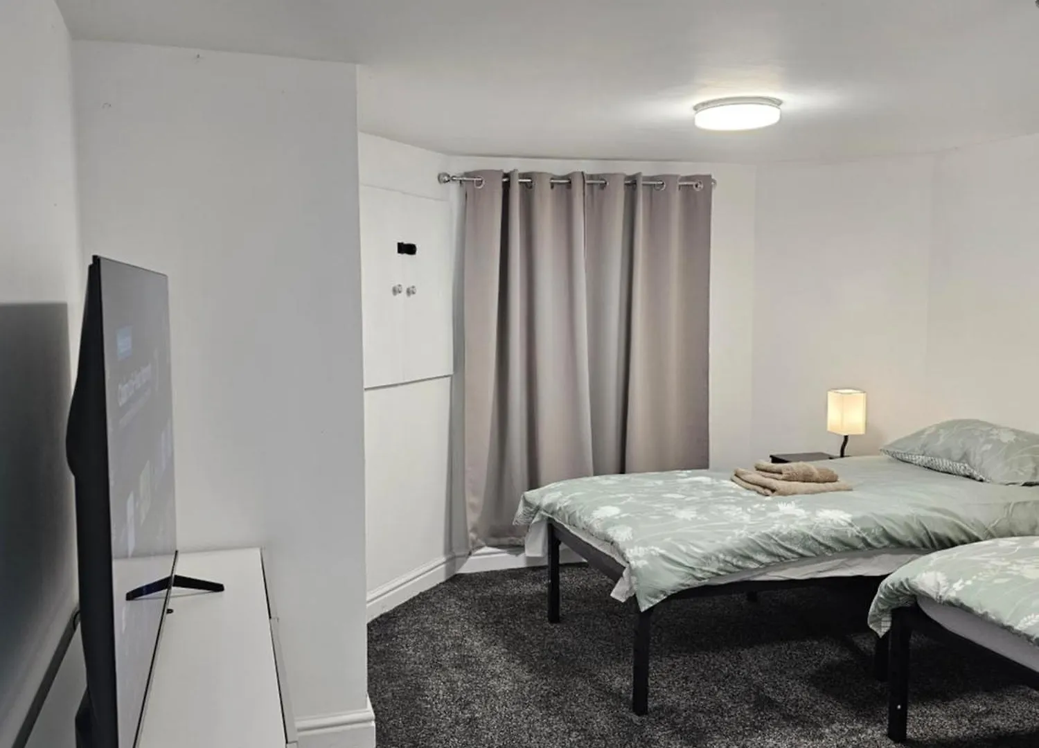 Basement Apartment City Centre Manchester 0*,